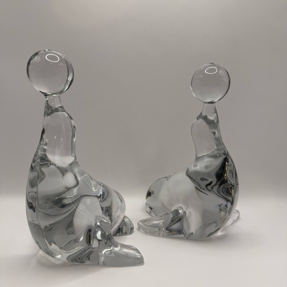 New Martinsville Other - Set Of 2 Vintage Martinsville Heavy Glass Bookends Figurines Seal Balancing Ball